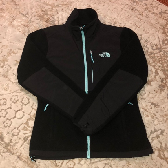 The North Face Jackets & Blazers - North face  flace 🧥